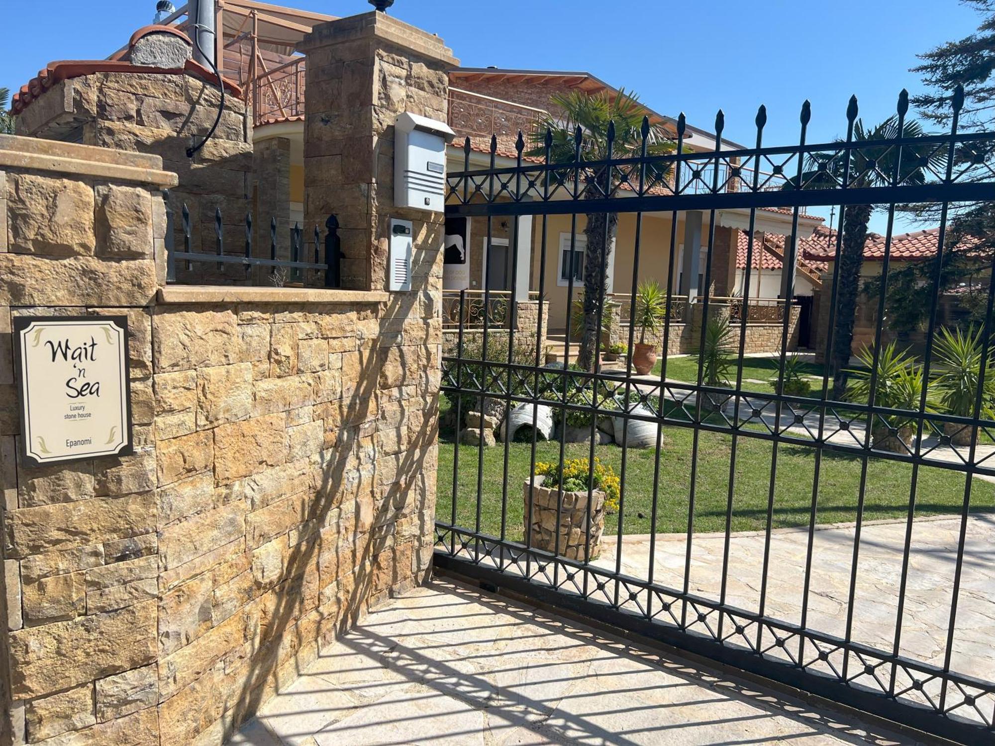 Doormat# Wait 'N Sea, Jacuzzi, Luxury Stone House Apartment Epanomi Exterior photo